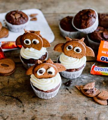 Ovomaltine Crunchy Stick Cupcakes